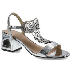 Sandaly damskie Damiss, sandały na obcasie regulowane zapięcie na pasek cholewka ze skóry naturalnej metalizowanej z ażurową aplikacją stabilny geome. Szare sandały DAMISS, z aplikacjami, ze skóry, eleganckie, bez obcasa, na obcasie, bez zapięcia. Za 219.00 zł.