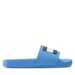 Klapki Tommy Jeans. Niebieskie klapki Tommy Jeans, bez wzorów, z jeansu, bez obcasa. Za 129.99 zł.