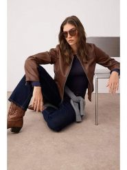 Trendyol Kurtka w kolorze brązowym ze skóry syntetycznej rozmiar: S. Brązowe kurtki Trendyol, s, bez wzorów, ze skóry, bez kaptura. Za 86.99 zł.