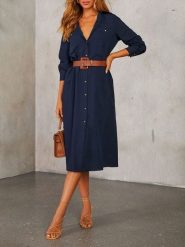 Milan Kiss Sukienka w kolorze granatowym rozmiar: XL. Niebieskie sukienki Milan Kiss, na co dzień, xl, bez wzorów, z bawełny, bez kołnierzyka, bez ramiączek, midi, proste. Za 195.99 zł.