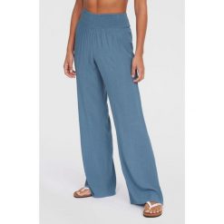 Spodnie damskie O'Neill Johnny Smocked Waist. Niebieskie spodnie dresowe O'Neill, bez wzorów. Za 299.00 zł.