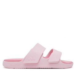 Klapki adidas. Czerwone klapki Adidas, bez wzorów, bez obcasa. Za 149.99 zł.