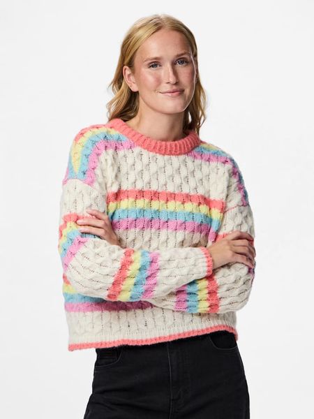 Pieces Sweter w kolorze kremowym rozmiar: XL. Brązowe swetry Pieces, xl, bez wzorów, bez ramiączek. Za 140.53 zł.