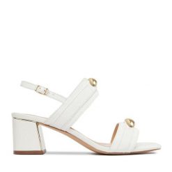 Sandały Lasocki. Białe sandały Lasocki, bez wzorów, bez obcasa, na słupku, bez zapięcia. Za 229.99 zł.