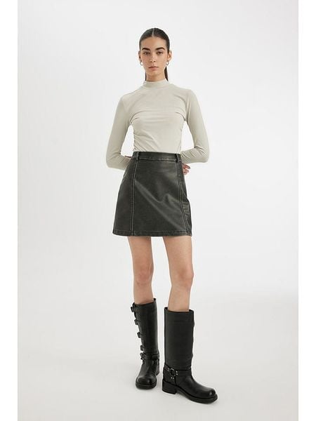 DeFacto Spódnica w kolorze antracytowym ze skóry syntetycznej rozmiar: 36. Czarne spódnice DeFacto, na co dzień, bez wzorów, ze skóry, mini, proste. Za 121.99 zł.