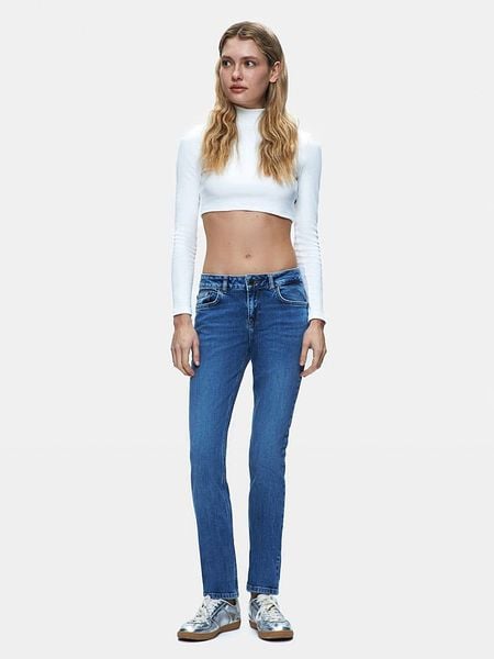 LTB Dżinsy "Fallon 200" - Slim fit - w kolorze niebieskim rozmiar: W26/L32. Niebieskie jeansy LTB, l, z aplikacjami. Za 64.95 zł.
