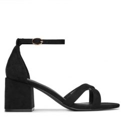 Sandały JENNY. Czarne sandały Jenny, bez wzorów, bez obcasa, na słupku, bez zapięcia. Za 119.99 zł.