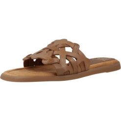 Sandały UNISA CLERY RAN Brązowy. Brązowe sandały Unisa, bez wzorów, ze skóry, bez obcasa, bez zapięcia. Za 388.99 zł.