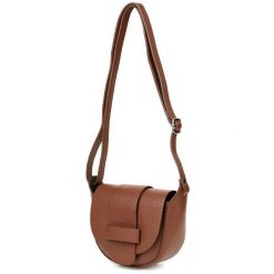 Listonoszka Vera Pelle koniakowa X41. Torebki klasyczne bez wzorów, ze skóry, bez dodatków. Za 153.99 zł.
