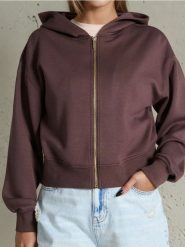 Rozpinana bluza z kapturem soft touch - brązowy. Brązowe bluzy Sinsay, l, bez wzorów, z dzianiny, z kapturem. W wyprzedaży za 39.99 zł.