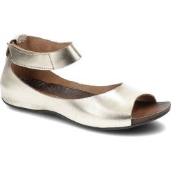 Złote Sandały Damskie Lemar Buty Ze Skóry. Żółte sandały Lemar, bez wzorów, ze skóry, biznesowe, bez obcasa, na obcasie, bez zapięcia. Za 199.00 zł.