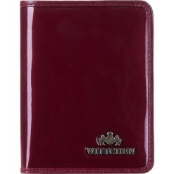Portfel. Czerwone portfele Wittchen, z aplikacjami, z lakierowanej skóry. W wyprzedaży za 139.90 zł.