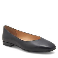 Baleriny Lasocki. Czarne baleriny Lasocki, bez wzorów, bez obcasa. Za 169.99 zł.