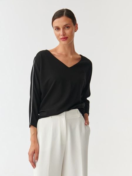 TATUUM Bluzka "Motolika" w kolorze czarnym rozmiar: L. Czarne bluzki Tatuum, l, bez wzorów, bez kołnierzyka, bez ramiączek. Za 87.40 zł.