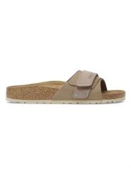 Birkenstock Skórzane klapki "Oita" w kolorze beżowym rozmiar: 40. Brązowe klapki Birkenstock, bez wzorów, z otwartym noskiem, bez obcasa. Za 427.42 zł.