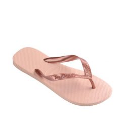 Klapki Havaianas Model 4137428 Kolor Nago. Czerwone klapki Havaianas, bez wzorów, z gumy, bez obcasa. Za 132.50 zł.