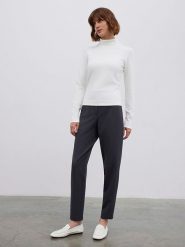 BGN Golf w kolorze białym rozmiar: 40. Białe golfy BGN, bez wzorów, bez ramiączek. Za 71.95 zł.