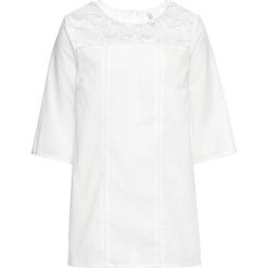 Tunika z koronką bonprix biały. Białe tuniki bonprix, bez wzorów, z koronki, bez kołnierzyka, bez ramiączek. Za 69.99 zł.