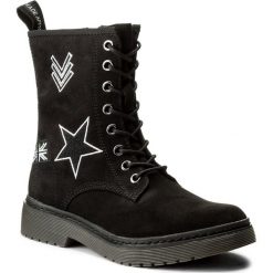 Botki TAMARIS - 1-25731-39 Black 001. Czarne botki Tamaris, bez wzorów, z futra, bez obcasa, bez zapięcia. W wyprzedaży za 189.00 zł.
