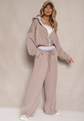 Jasnobrązowy Komplet Dresowy z Wiskozą Bluza i Spodnie o Szerokim Kroju Melriva. Brązowe bluzy Renee, bez wzorów, z dresówki, z kapturem. W wyprzedaży za 146.99 zł.