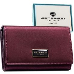 Fioletowy, duży portfel damski wykonany ze skóry naturalnej i ekologicznej PTN PS112-HNL Peterson. Fioletowe portfele Peterson, bez wzorów, ze skóry. Za 149.99 zł.