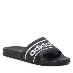Klapki adidas. Czarne klapki Adidas, bez wzorów, bez obcasa. Za 129.99 zł.