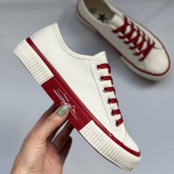 Białe trampki damskie Super Star 525-c4. Białe trampki Suzana, bez wzorów, z tkaniny, bez zapięcia. Za 109.00 zł.