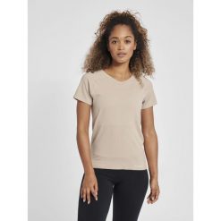 Koszulka damska Hummel MT Flow. Fioletowe bluzki Hummel, m, bez wzorów, sportowe, bez kołnierzyka, bez ramiączek. Za 215.50 zł.