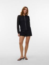 Vero Moda Kurtka w kolorze czarnym rozmiar: S. Czarne kurtki Vero Moda, s, bez wzorów, z bawełny, bez kaptura. Za 113.63 zł.