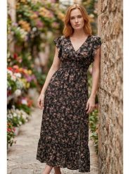 SOULSHAE Sukienka w kolorze czarnym rozmiar: XXL/3XL. Czarne sukienki SOULSHAE, xl, bez wzorów, bez kołnierzyka, bez ramiączek, maxi. Za 159.95 zł.
