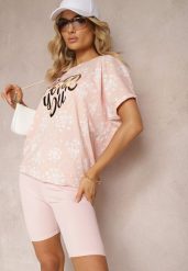 Różowy T-shirt z Bawełny Typu Nietoperz z Ozdobnym Nadrukiem i Cyrkoniami Siratta. Czerwone t-shirty Renee, bez wzorów, z bawełny, bez kołnierzyka, bez ramiączek. Za 39.99 zł.