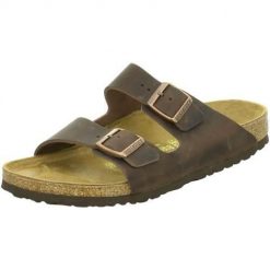 Klapki Birkenstock Arizona. Brązowe klapki Birkenstock, bez wzorów, z materiału, bez obcasa. Za 429.00 zł.