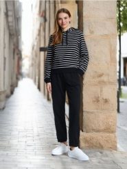 Bluza z kapturem - wielobarwny. Bluzy Sinsay, l, bez wzorów, z bawełny, z kapturem. Za 35.99 zł.