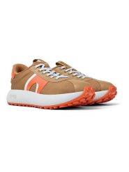 Camper Skórzane sneakersy w kolorze jasnobrązowo-pomarańczowym rozmiar: 39. Brązowe trampki Camper, bez wzorów, bez zapięcia. Za 259.13 zł.