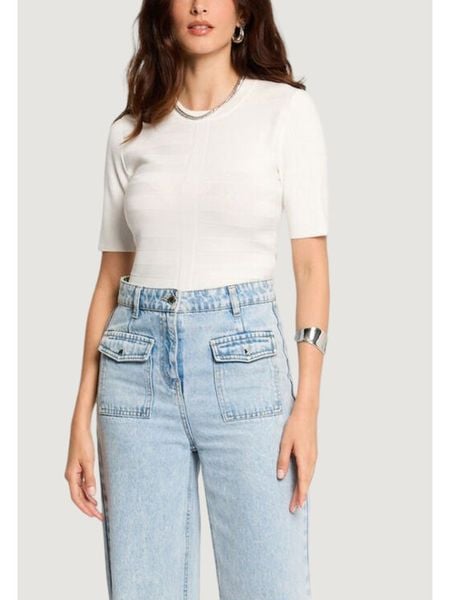 Morgan Bluzka 242-MENTHE Écru Slim Fit. Białe bluzki Morgan, m, bez wzorów, z wiskozy, bez kołnierzyka, bez ramiączek. Za 98.99 zł.