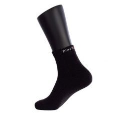 Czarne skarpetki do kostki Crown Pro Negro 35-38. Białe skarpety BLACK CROWN, bez wzorów, z bawełny. Za 126.99 zł.