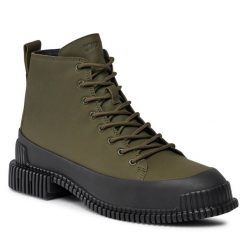 Botki Camper. Brązowe botki Camper, bez wzorów, bez obcasa, na płaskiej podeszwie, bez zapięcia. Za 829.99 zł.
