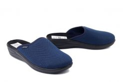 METEOR 709 Marianna granat, kapcie damskie. Niebieskie obuwie domowe Meteor, bez wzorów, bez zapięcia. Za 50.99 zł.