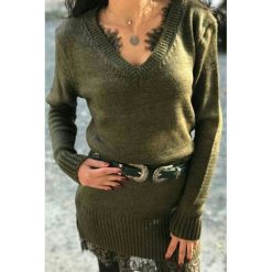 Tunika ARYA KHAKI. Brązowe tuniki Tunika ARYA KHAKI, uniwersalny, bez wzorów, bez kołnierzyka, bez ramiączek. W wyprzedaży za 69.00 zł.
