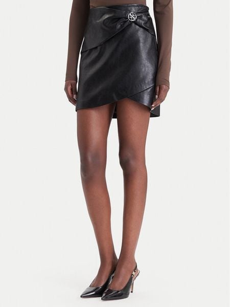 Guess Spódnica z imitacji skóry W6BD27 W4251 Czarny Slim Fit. Czarne spódnice Guess, xxl, z aplikacjami, ze skóry. Za 434.99 zł.