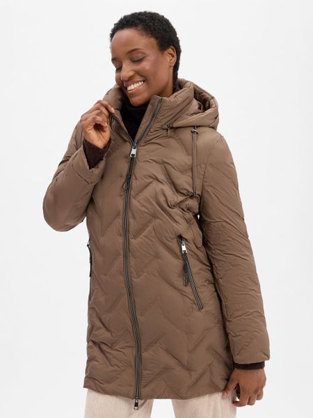 VG Pikowany płaszcz damski Kobiety brązowy jednolity, 46. Brązowe płaszcze VG, uniwersalny, bez wzorów, z puchu, bez kaptura. Za 999.95 zł.