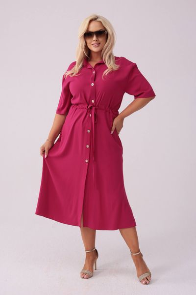 Elegancka amarantowa sukienka szmizjerka Giulia PLUS SIZE OVERSIZE XXL. Czerwone sukienki Moda Size Plus Iwanek, na spotkanie biznesowe, plus size, bez wzorów, z materiału, eleganckie, bez kołnierzyka, plus size, bez ramiączek, midi, oversize. W wyprzedaży za 159.90 zł.