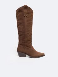 Kowbojki damskie ze skóry naturalnej SS274455 803. Brązowe botki Big Star, na jesień, bez wzorów, ze skóry, bez obcasa, na obcasie, bez zapięcia. Za 469.99 zł.
