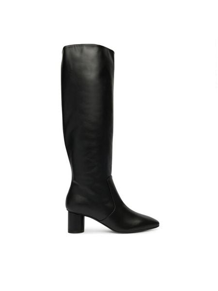 Pollini Kozaki SA26055M0NTC0000 Czarny. Czarne kozaki Pollini, ze skóry, bez obcasa, na słupku, bez zapięcia. Za 2,799.00 zł.