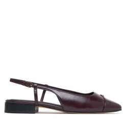Baleriny Aldo. Czerwone baleriny Aldo, bez wzorów, bez obcasa. Za 369.99 zł.