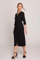 Elegancka sukienka midi z dekoltem V i rozcięciem czarna. Czarne sukienki Stylove, do pracy, uniwersalny, bez wzorów, z elastanu, biznesowe, bez kołnierzyka, dla wysokich, bez ramiączek, midi, dopasowane. Za 429.00 zł.