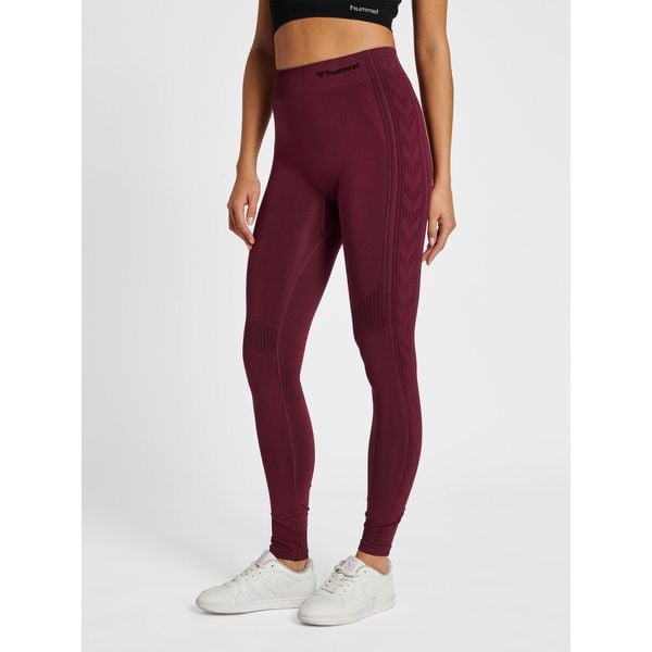 Damskie legginsy bezszwowe Hummel Shaping. Czerwone legginsy Hummel, s, bez wzorów, z dzianiny. Za 106.00 zł.