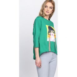 Zielona Bluzka No Work. Zielone bluzki Born2be, s, bez wzorów, z asymetrycznym kołnierzem, bez ramiączek. Za 19.99 zł.