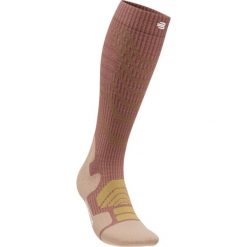 Skarpetki uciskowe z merino dla kobiet Bauerfeind Sports. Brązowe skarpety BAUERFEIND, bez wzorów, z wełny. Za 278.50 zł.