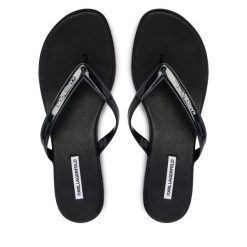 Japonki KARL LAGERFELD. Czarne klapki KARL LAGERFELD, bez wzorów, bez obcasa. Za 421.99 zł.